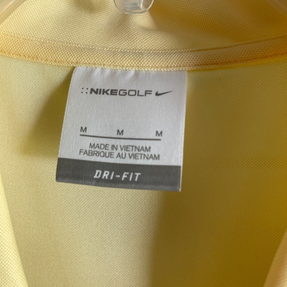 Nike women’s golf polo, drifit, size M - Picture 5 of 6